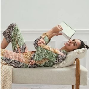 NWT Roller Rabbit Giles Pajamas